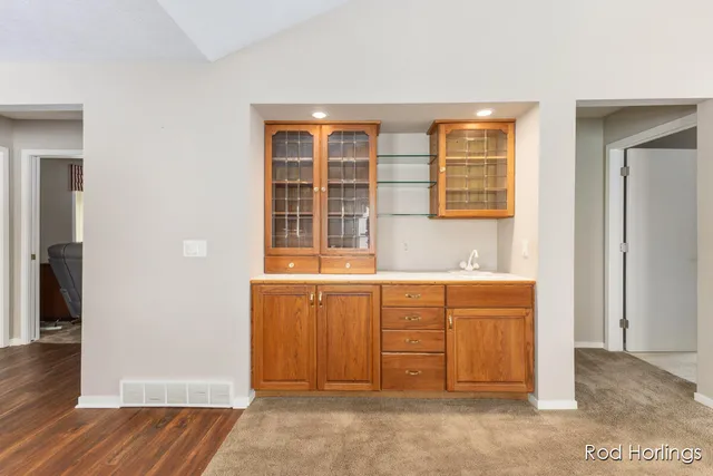 $438,000 | 6977 Pinehurst Lane Northeast, Rockford, MI 49341