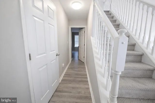 $500,000 | 11 Dryden Drive, Burlington, NJ 08016