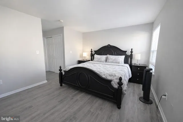 $500,000 | 11 Dryden Drive, Burlington, NJ 08016