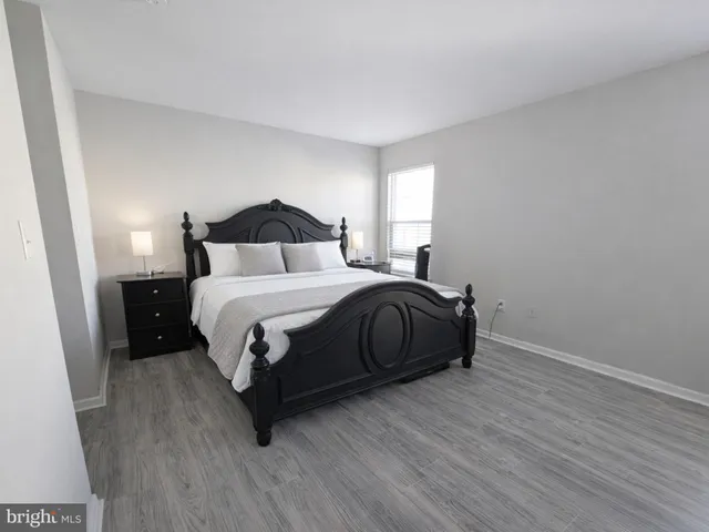 $500,000 | 11 Dryden Drive, Burlington, NJ 08016