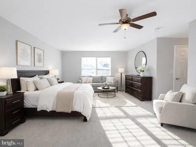 $500,000 | 11 Dryden Drive, Burlington, NJ 08016