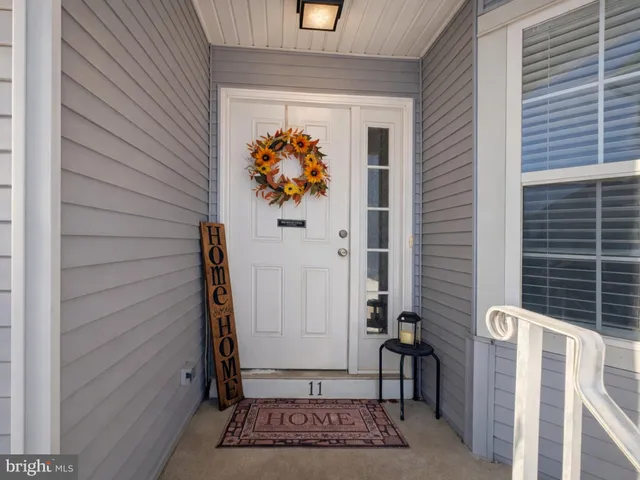 $500,000 | 11 Dryden Drive, Burlington, NJ 08016