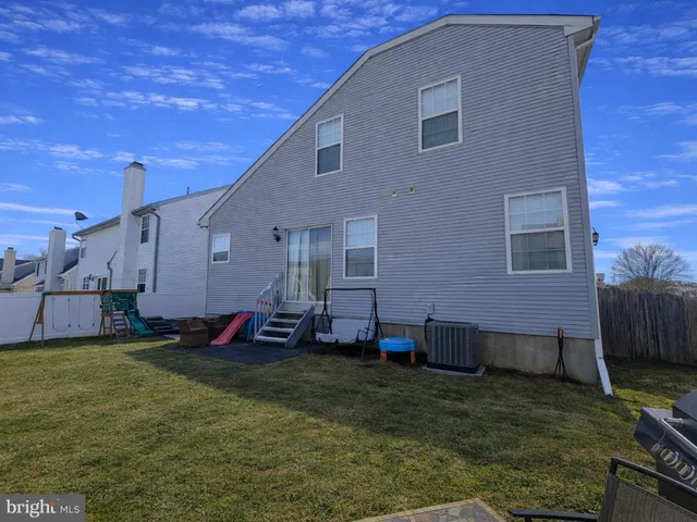 $500,000 | 11 Dryden Drive, Burlington, NJ 08016