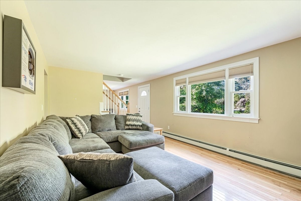 152 Alley Road Rochester, MA 02770 - Photo 15 of 26 a living room with furniture and a window