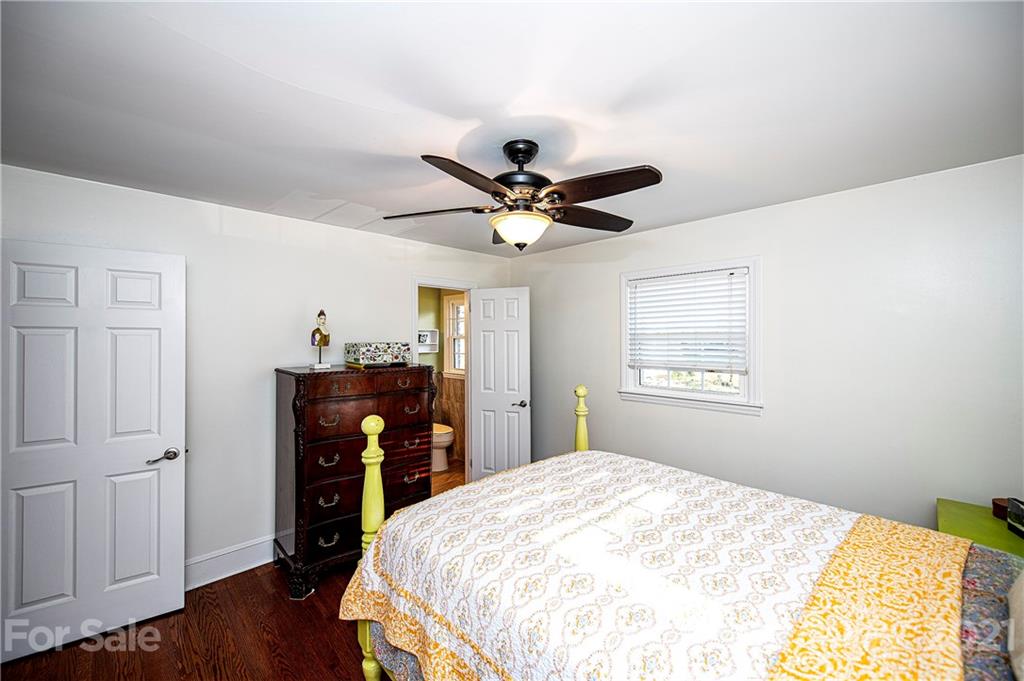 5535 Seacroft Road Charlotte, NC 28210 - Photo 14 of 23 Gallery Image 14