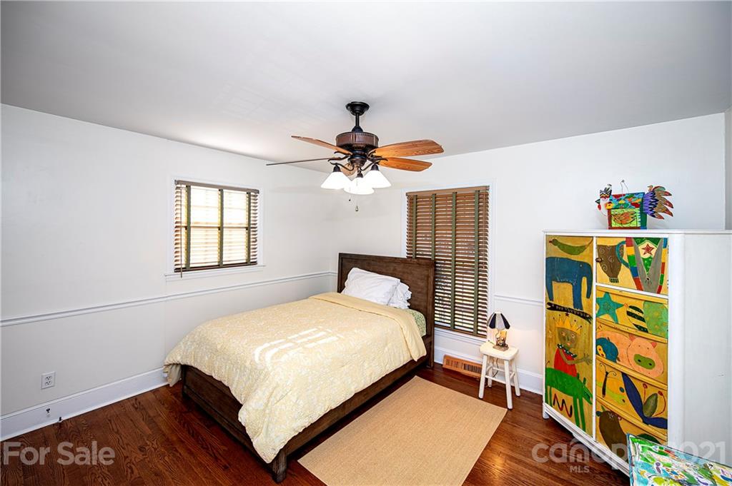 5535 Seacroft Road Charlotte, NC 28210 - Photo 16 of 23 Gallery Image 16
