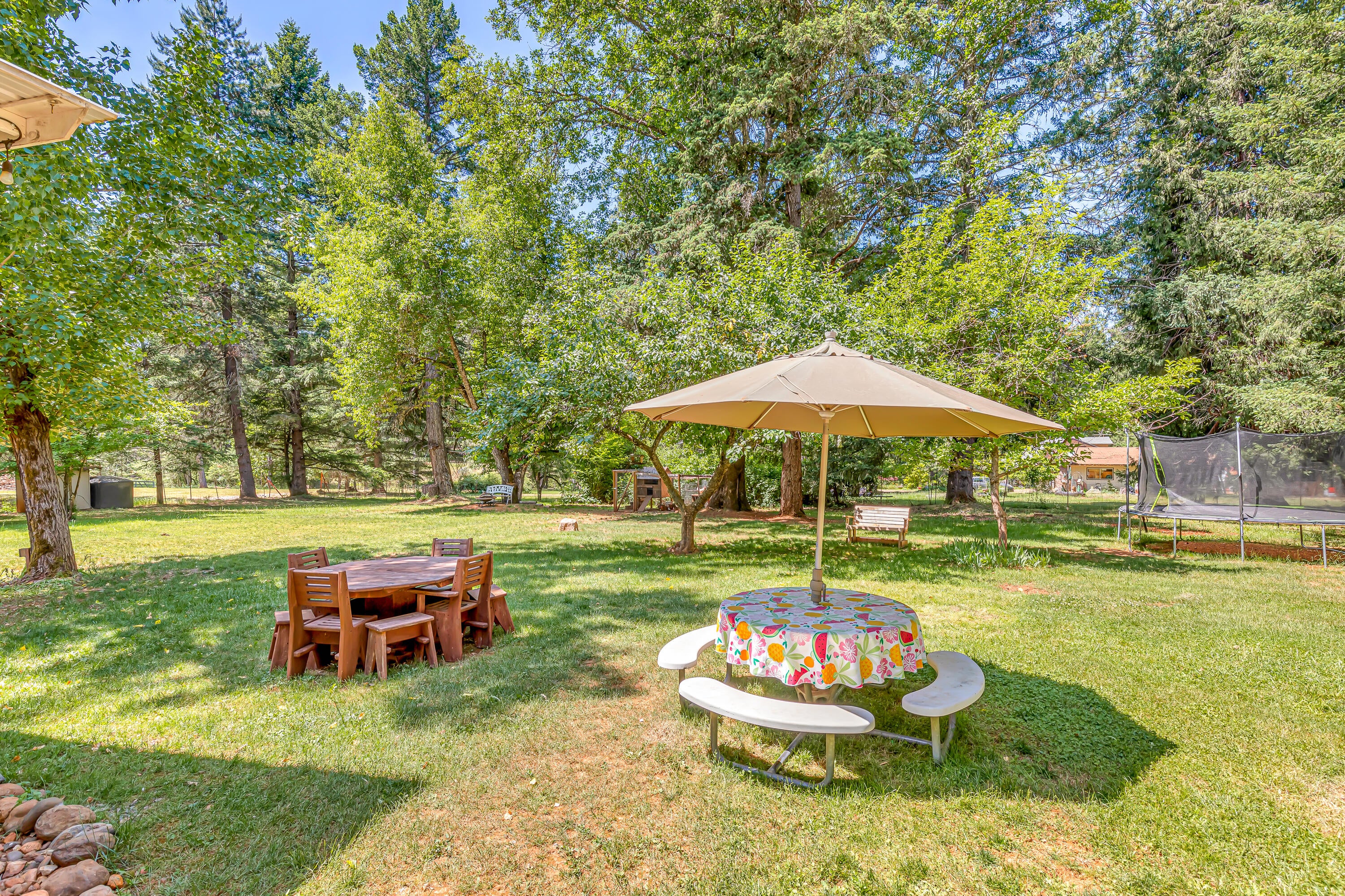 2680 Riverbanks Road Grants Pass, OR 97527 - Photo 37 of 49 9R9A3643