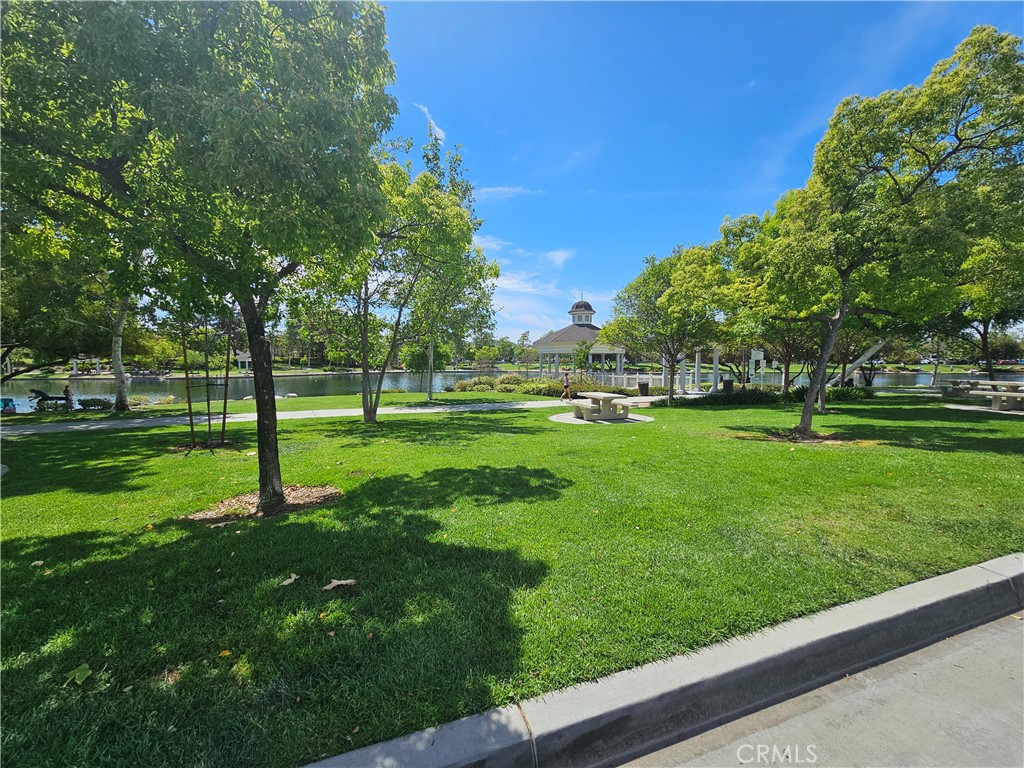 28882 Lakefront Road Temecula, CA 92591 - Photo 5 of 37