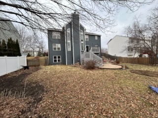 29 Ivanhoe Lane Cary, IL 60013 - Photo 35 of 36 a front view of a house with a yard
