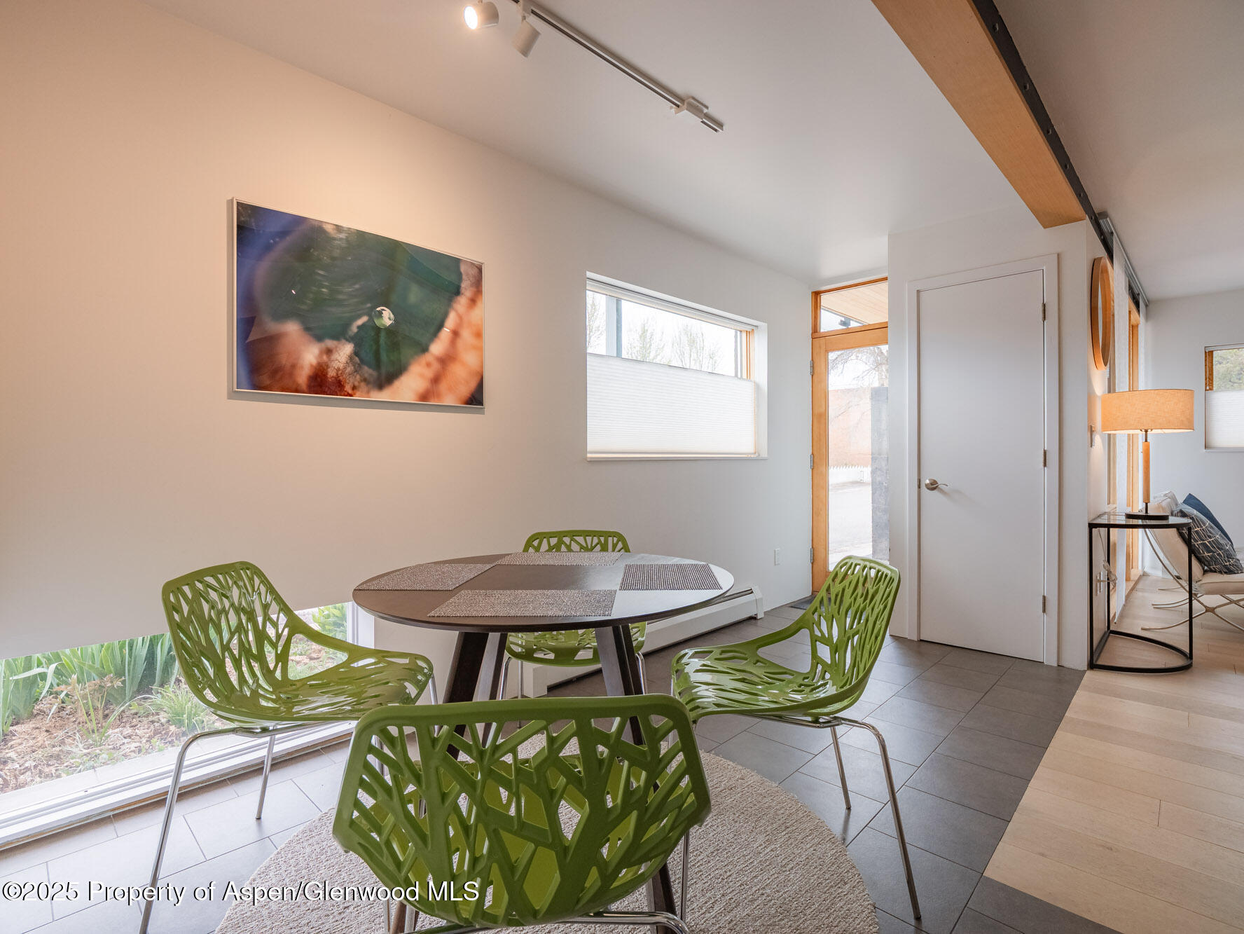 200 East Homestead Drive Basalt, CO 81621 - Photo 22 of 37 Apartment Dining