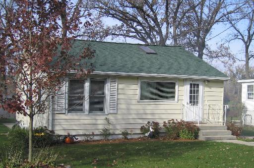 111 East 2059th Road Ottawa, IL 61350 - Photo 1 of 1