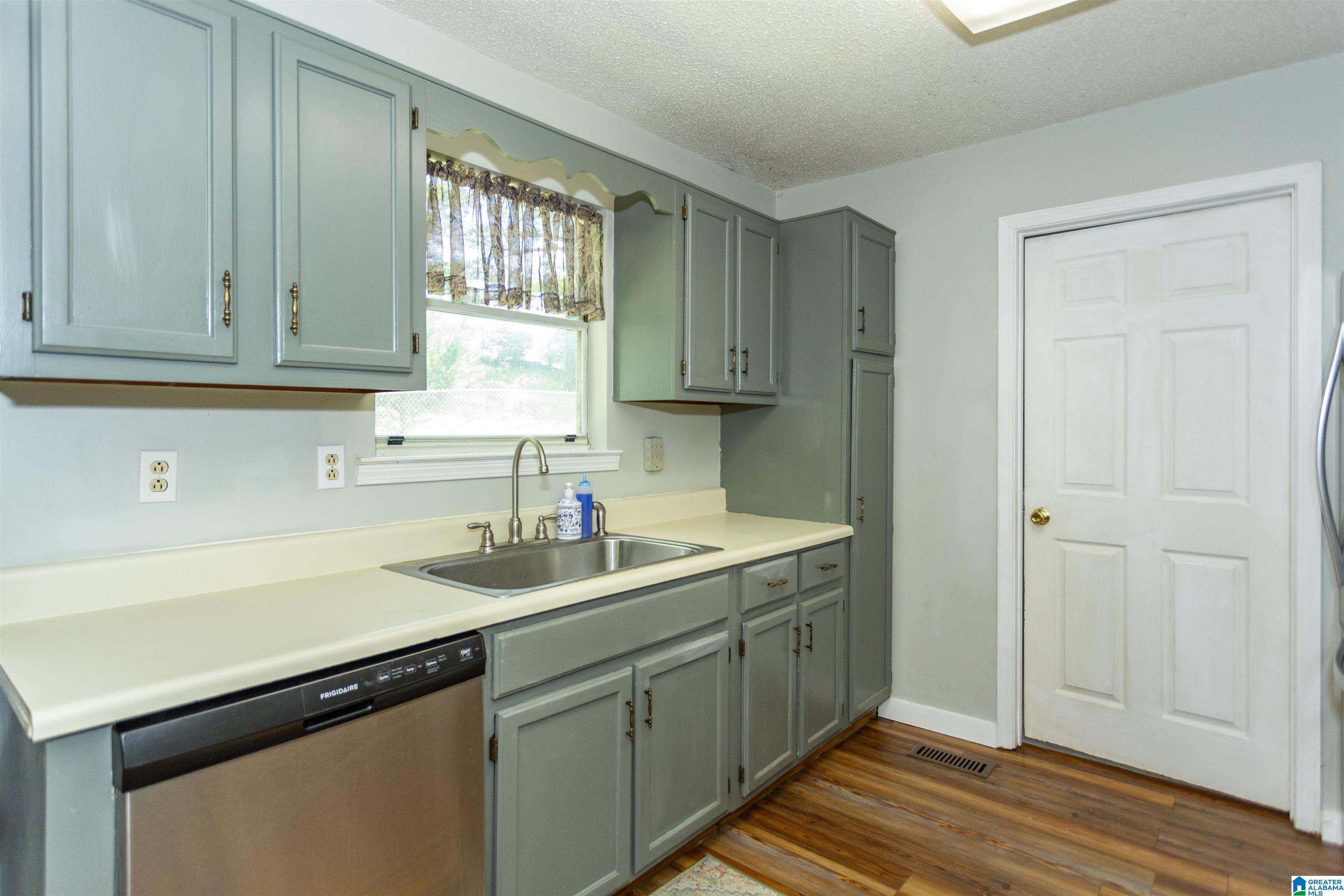 2930 Pinetree Street Moody, AL 35004 - Photo 23 of 62