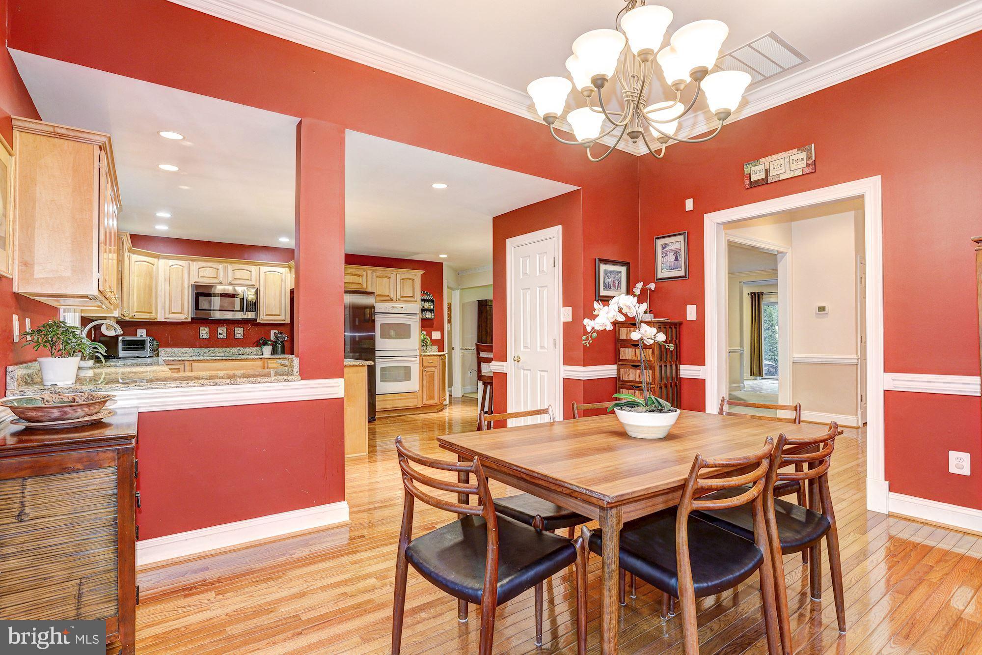 12207 Fingerboard Road Monrovia, MD 21770 - Photo 8 of 46 Dining Room