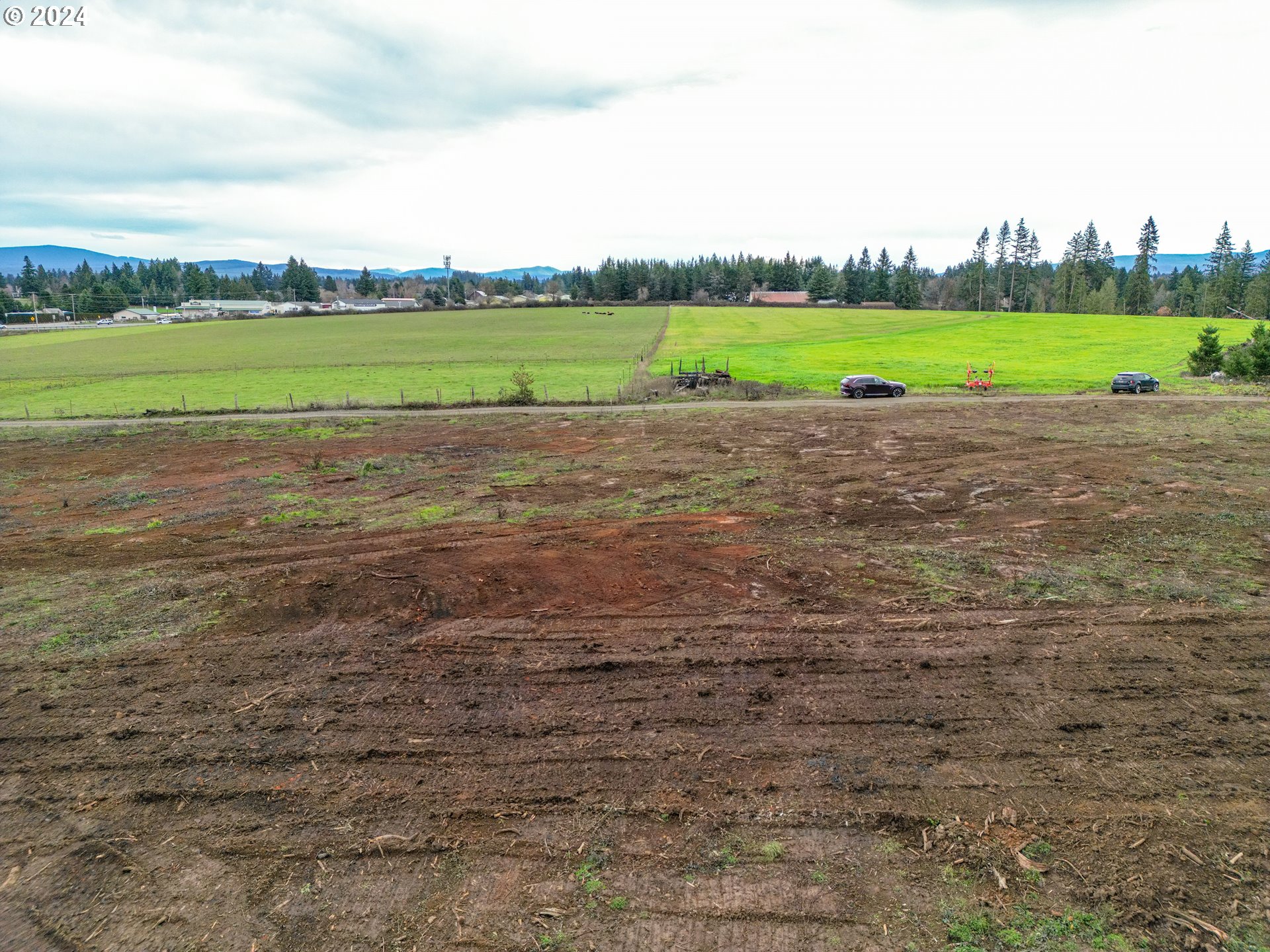 33166 Southeast Kelso Road Boring, OR 97009 - Photo 4 of 20 a view of an outdoor space and city view