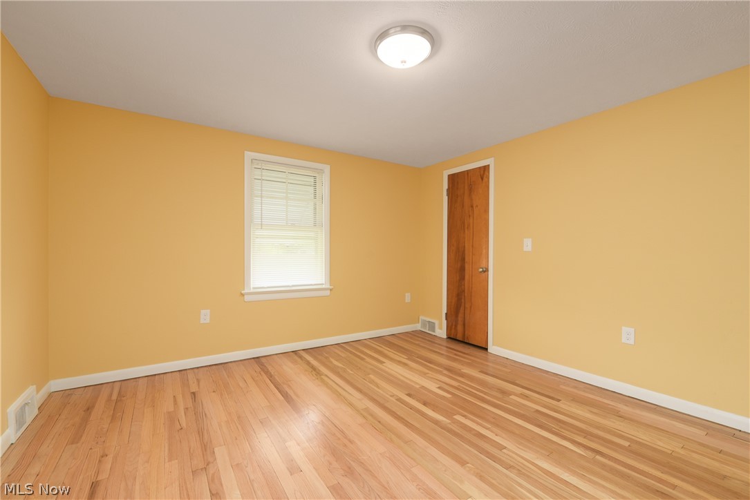 3921 Delmore Road Cleveland Heights, OH 44121 - Photo 28 of 35