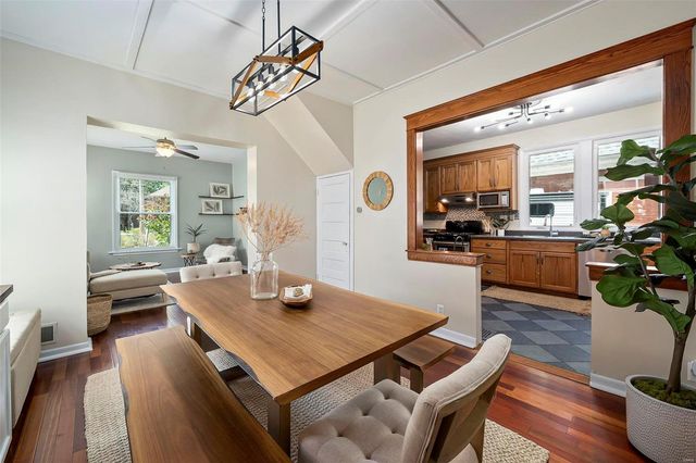 $338,000 | 3432 Oxford Boulevard, St. Louis, MO 63143