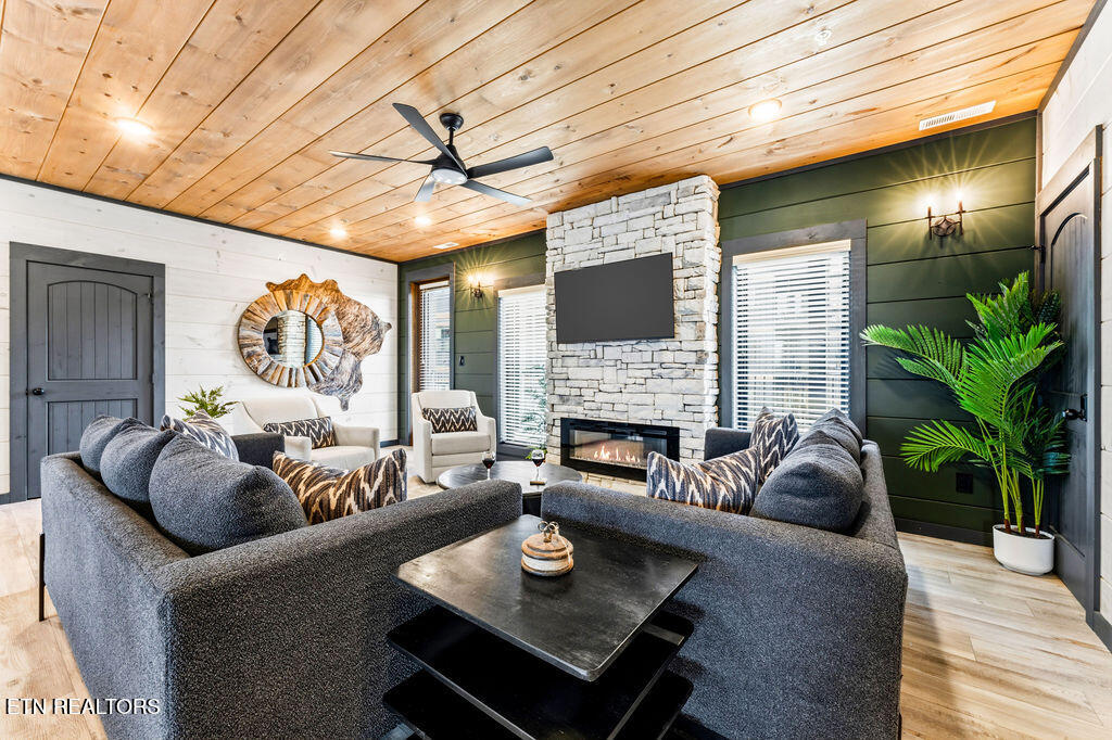 1319 Wildhorse Ridge Way, Unit LOT143R Sevierville, TN 37862 - Photo 15 of 57 AAP-15