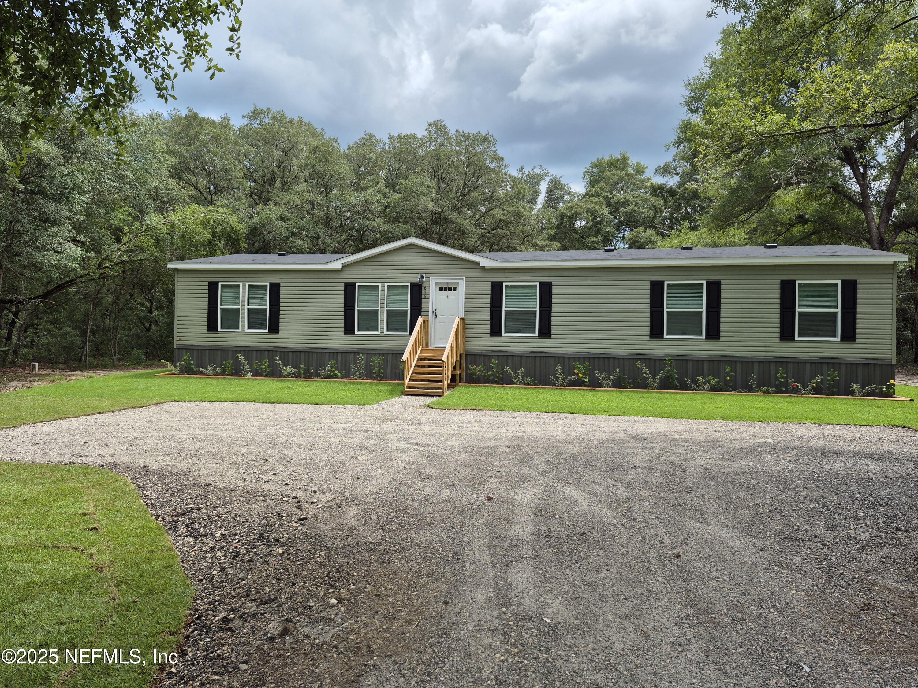 616 Lake Susan Road Hawthorne, FL 32640 - Photo 2 of 44 20250710_115824