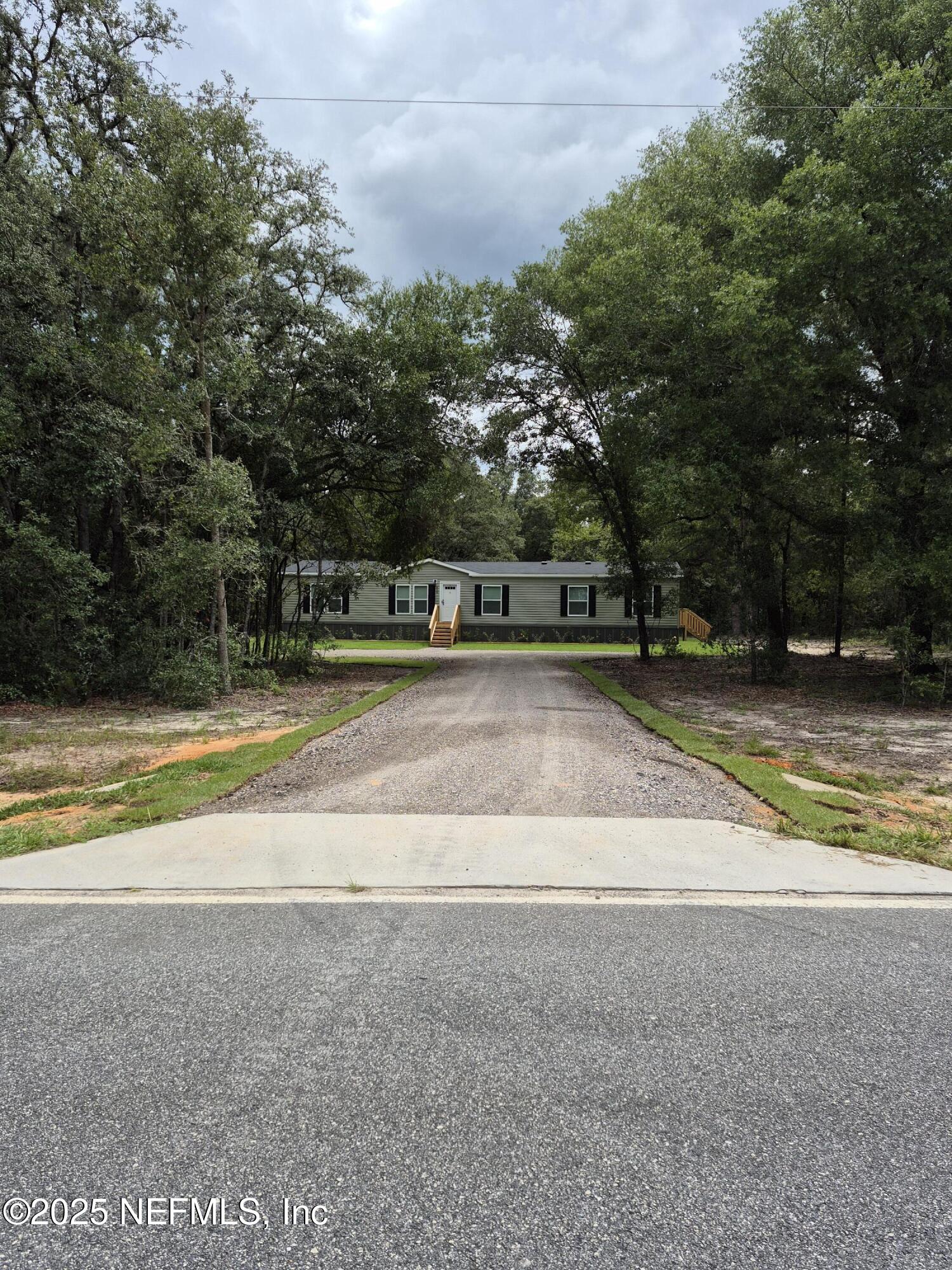 616 Lake Susan Road Hawthorne, FL 32640 - Photo 4 of 44 20250710_115549
