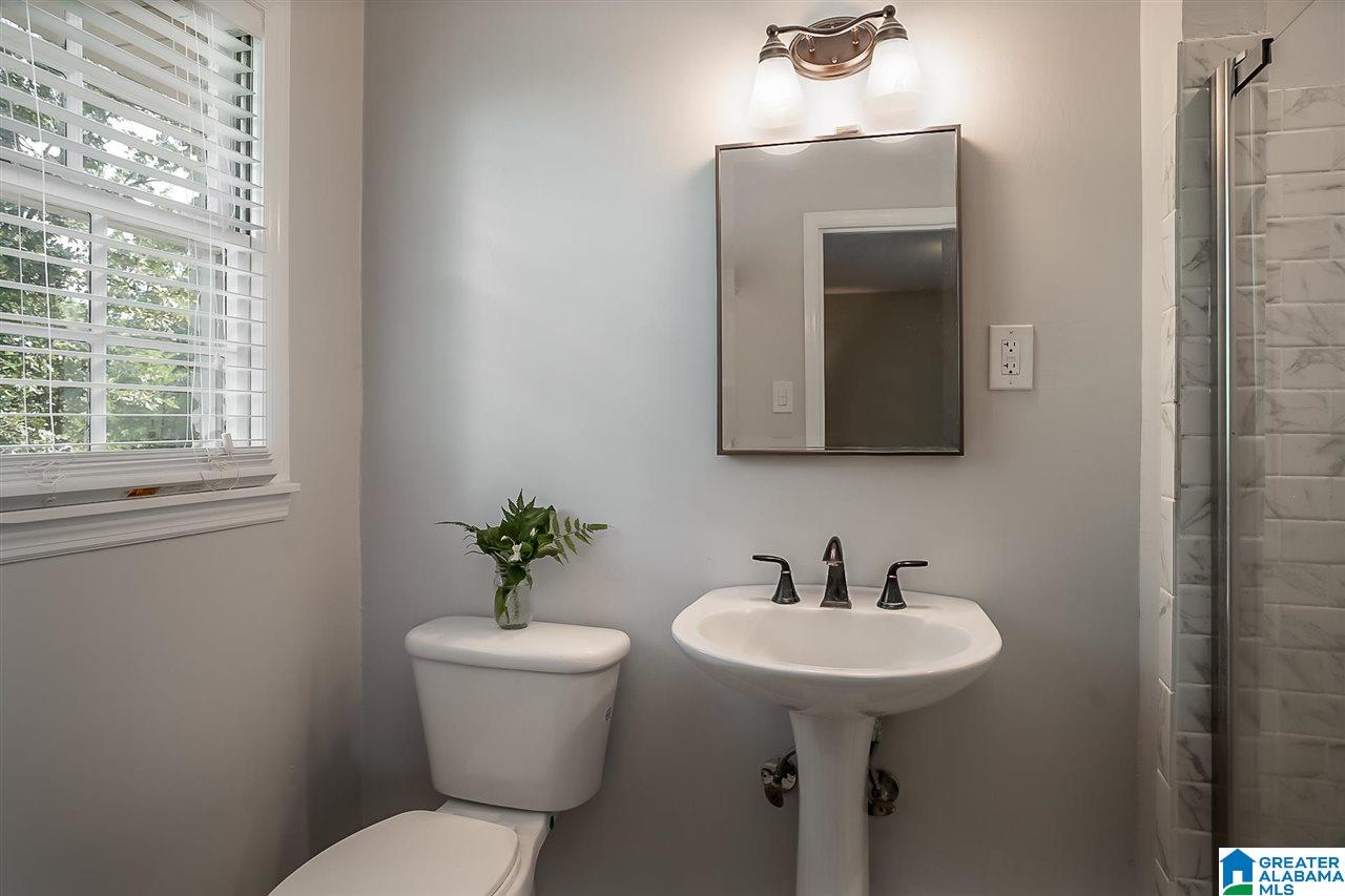 3553 Laurel View Lane Birmingham, AL 35243 - Photo 16 of 30