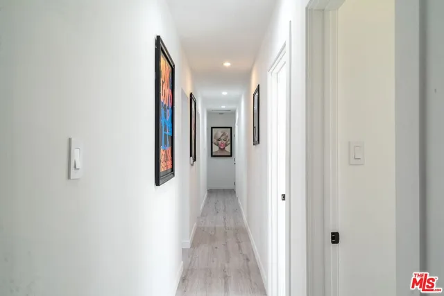 $1,575,000 | 3206 West 27th Street, Los Angeles, CA 90018