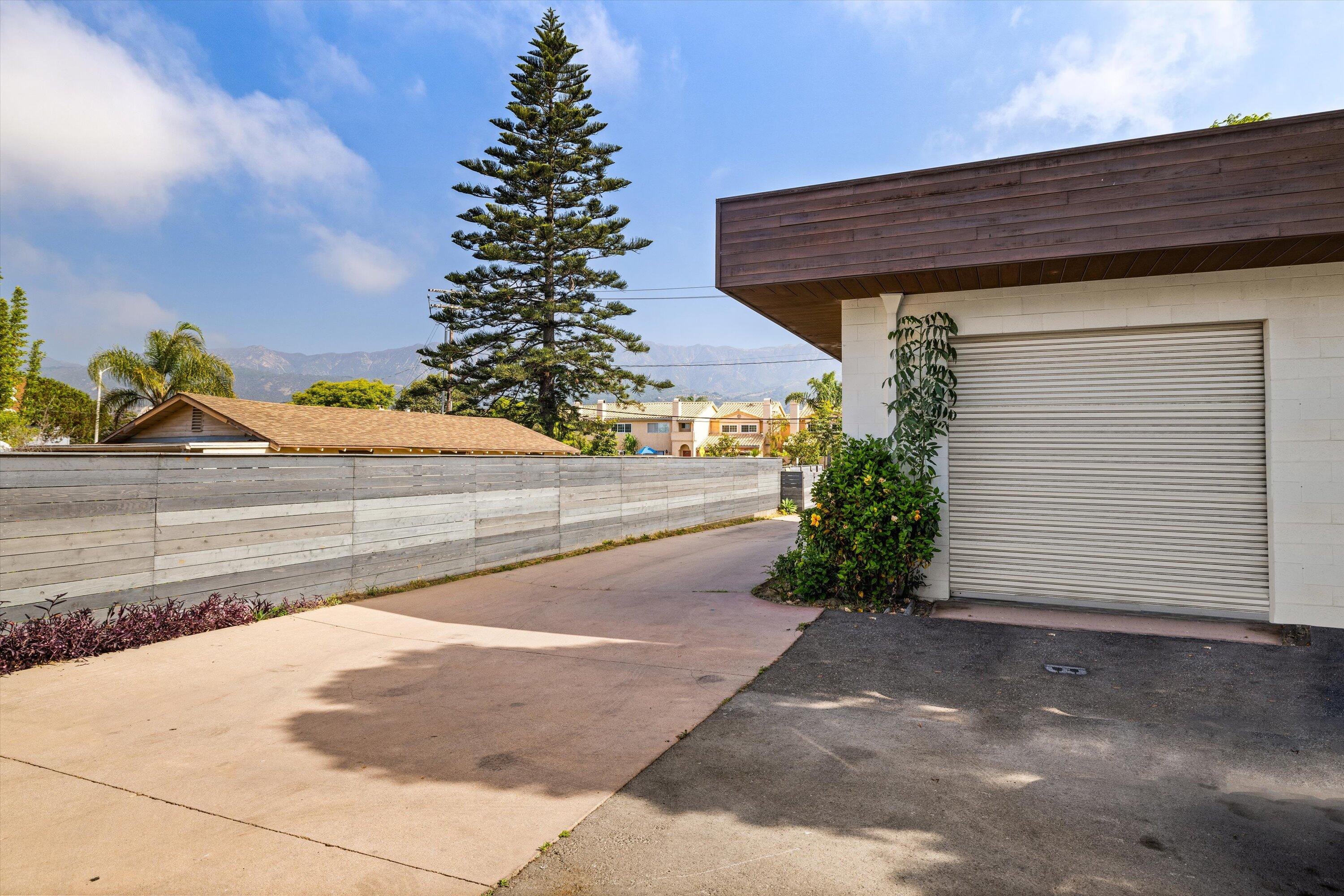 Undisclosed Address Carpinteria, CA 93013 - Photo 12 of 16 21-7L5A9419