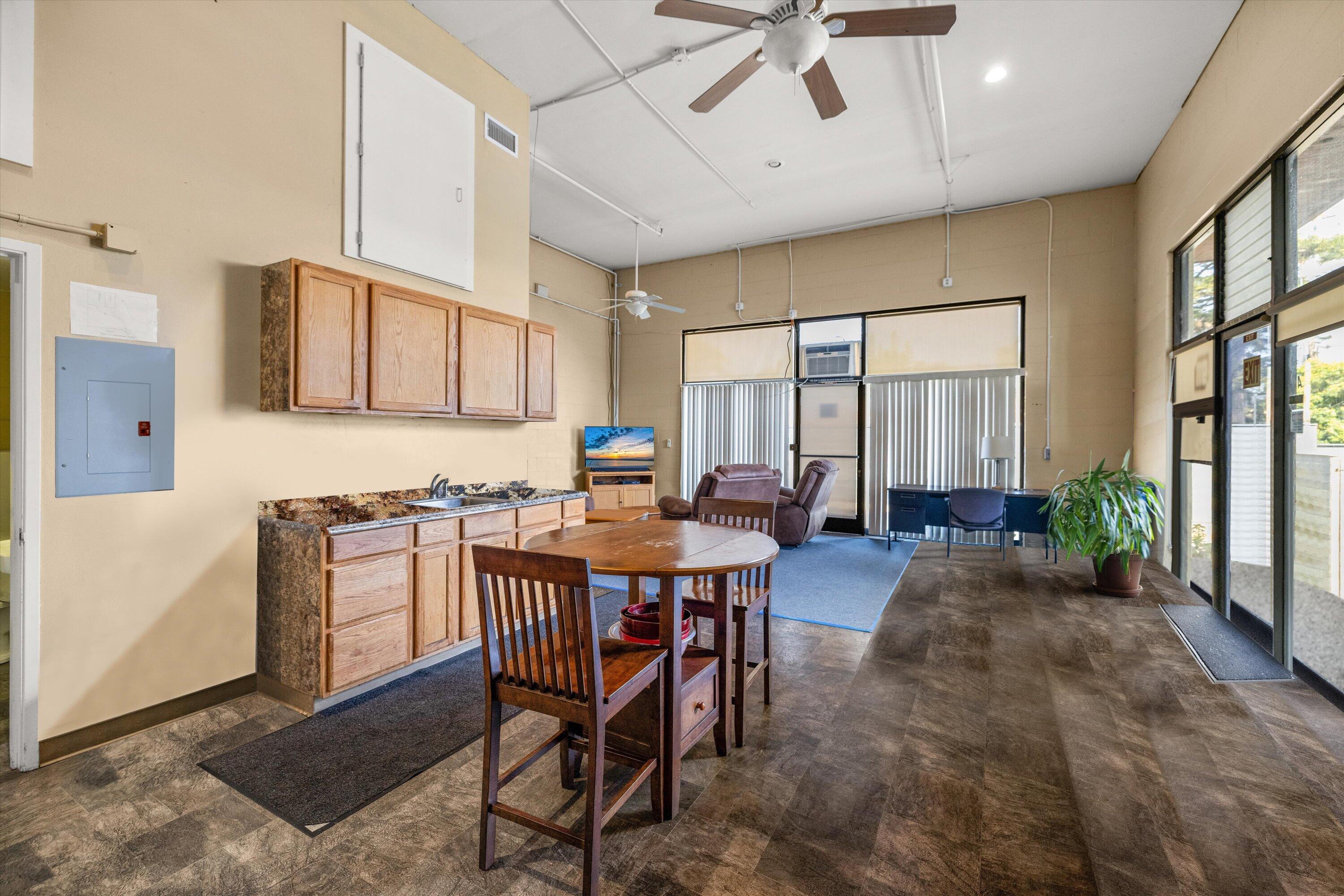 Undisclosed Address Carpinteria, CA 93013 - Photo 9 of 16 08-7L5A9439