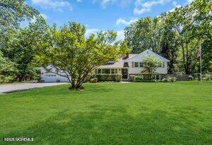 411 Butterfly Road Jackson, NJ 08527 - Photo 5 of 26 5