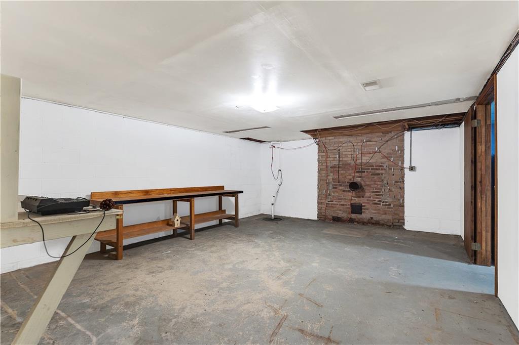 389 Kriess Road Renfrew, PA 16053 - Photo 34 of 49 Gallery Image 34