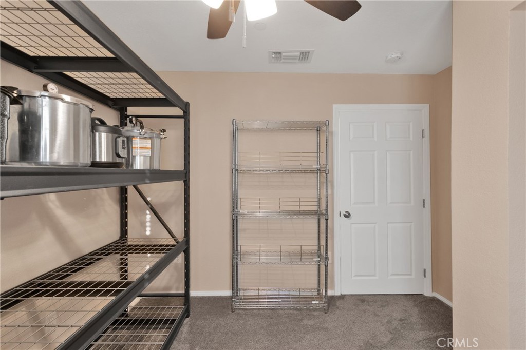 32461 Prairie Avenue Barstow, CA 92311 - Photo 26 of 46 a view of an entryway