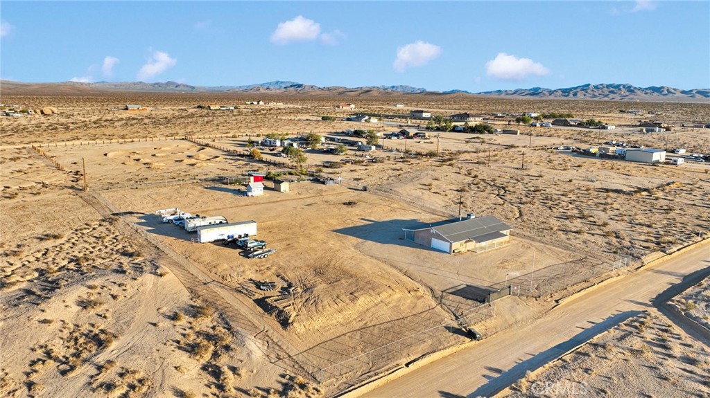 32461 Prairie Avenue Barstow, CA 92311 - Photo 38 of 46 a view of an ocean and beach