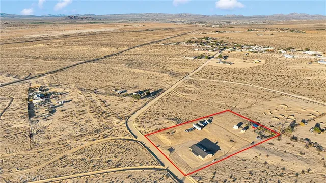 $499,999 | 32461 Prairie Avenue, Barstow, CA 92311