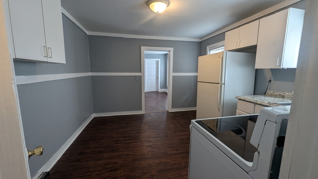 45-47 Beaudry Avenue Springfield, MA 01151 - Photo 6 of 14 Gallery Image 6