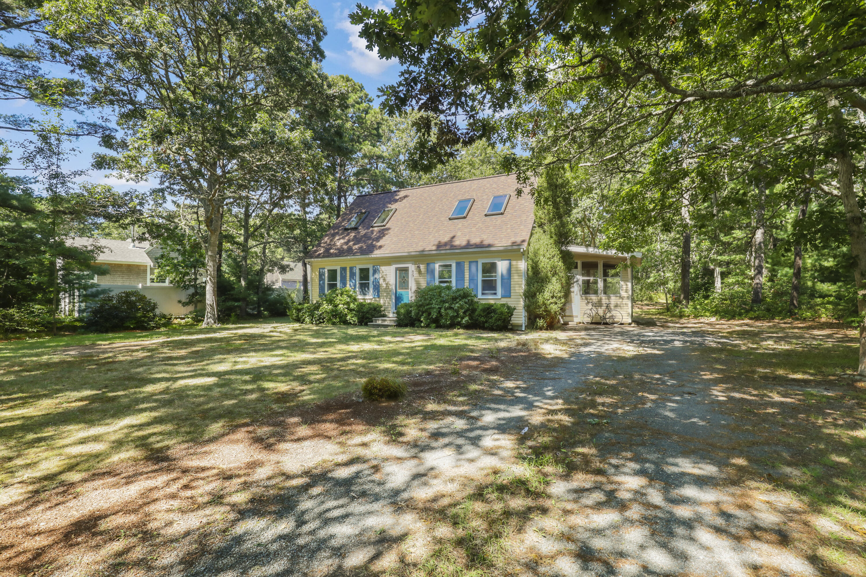 89 Degrass Road Mashpee, MA 02649 - Photo 3 of 34 IMG_9824