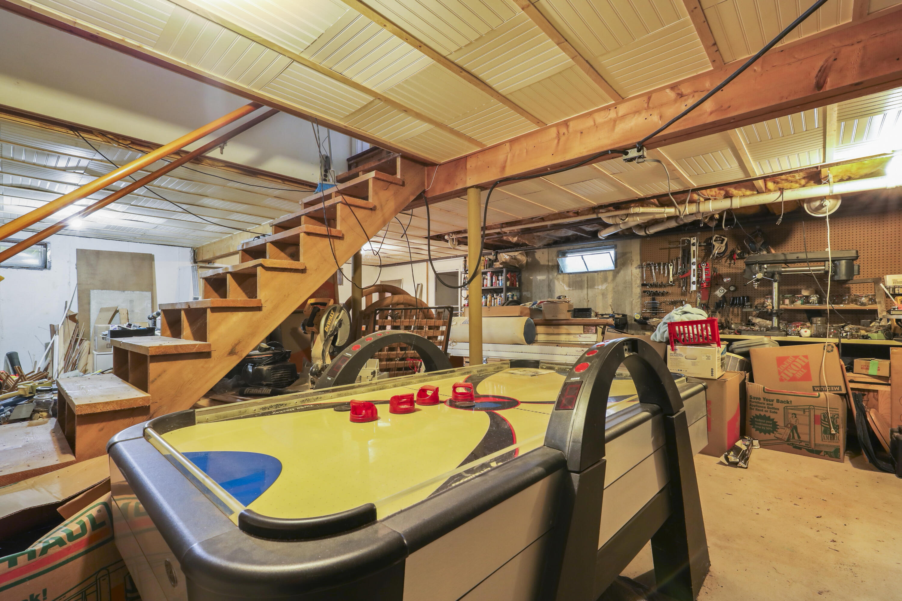 89 Degrass Road Mashpee, MA 02649 - Photo 31 of 37 a view of a chairs and table in the patio