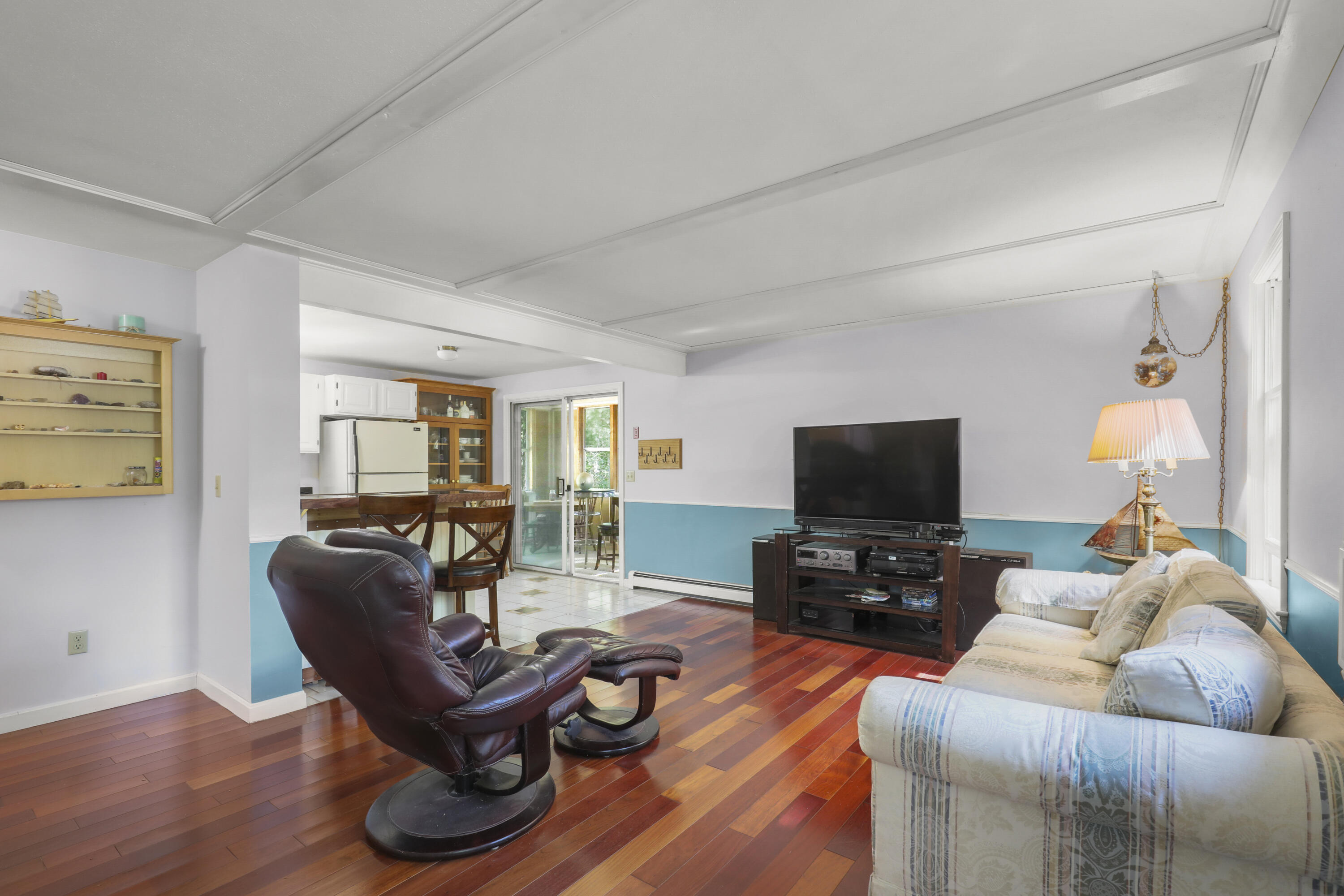 89 Degrass Road Mashpee, MA 02649 - Photo 4 of 34 IMG_9729