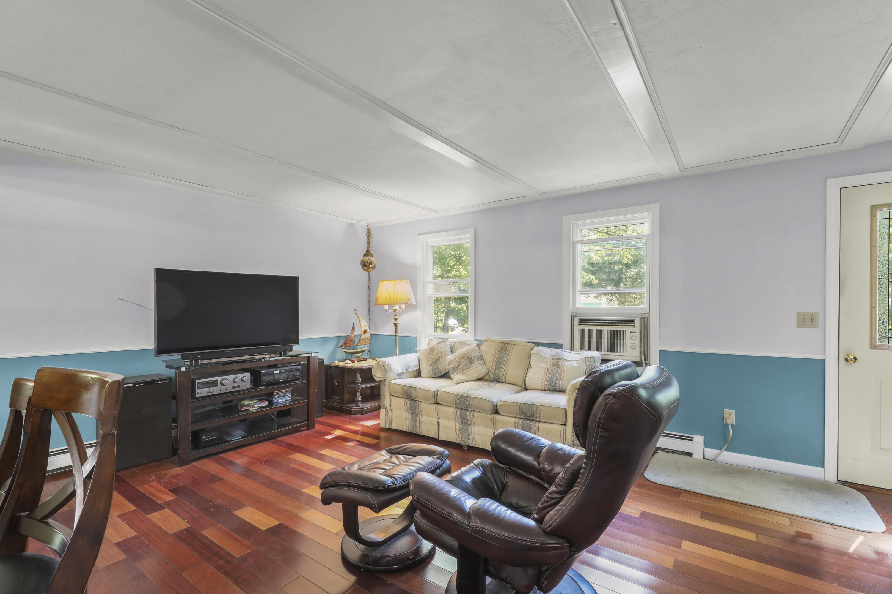 89 Degrass Road Mashpee, MA 02649 - Photo 6 of 34 IMG_9724