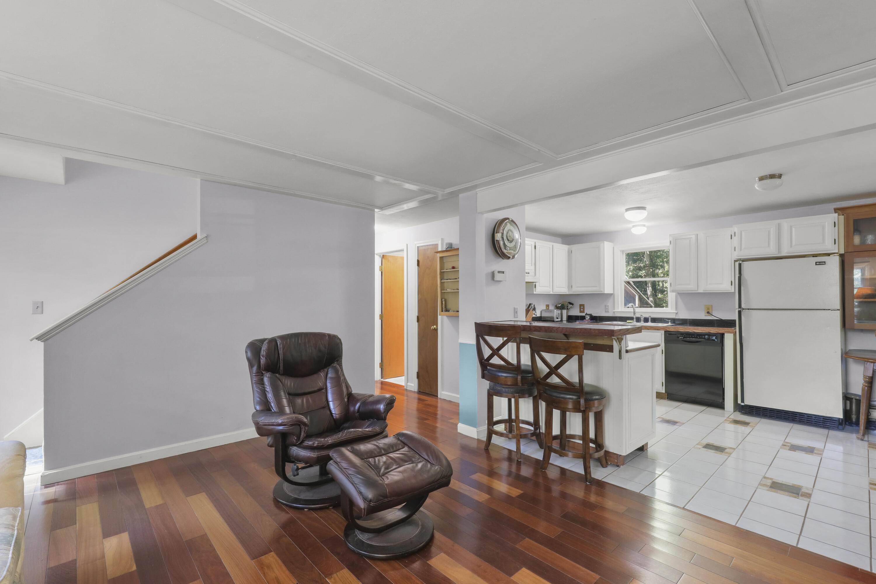 89 Degrass Road Mashpee, MA 02649 - Photo 7 of 37 IMG_9714