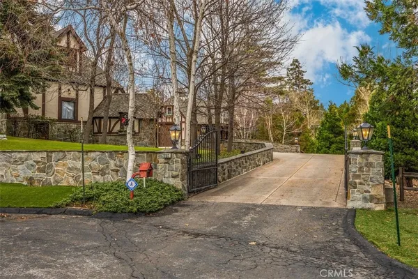 $4,500,000 | 29162 Bald Eagle Ridge Road, Lake Arrowhead, CA 92352