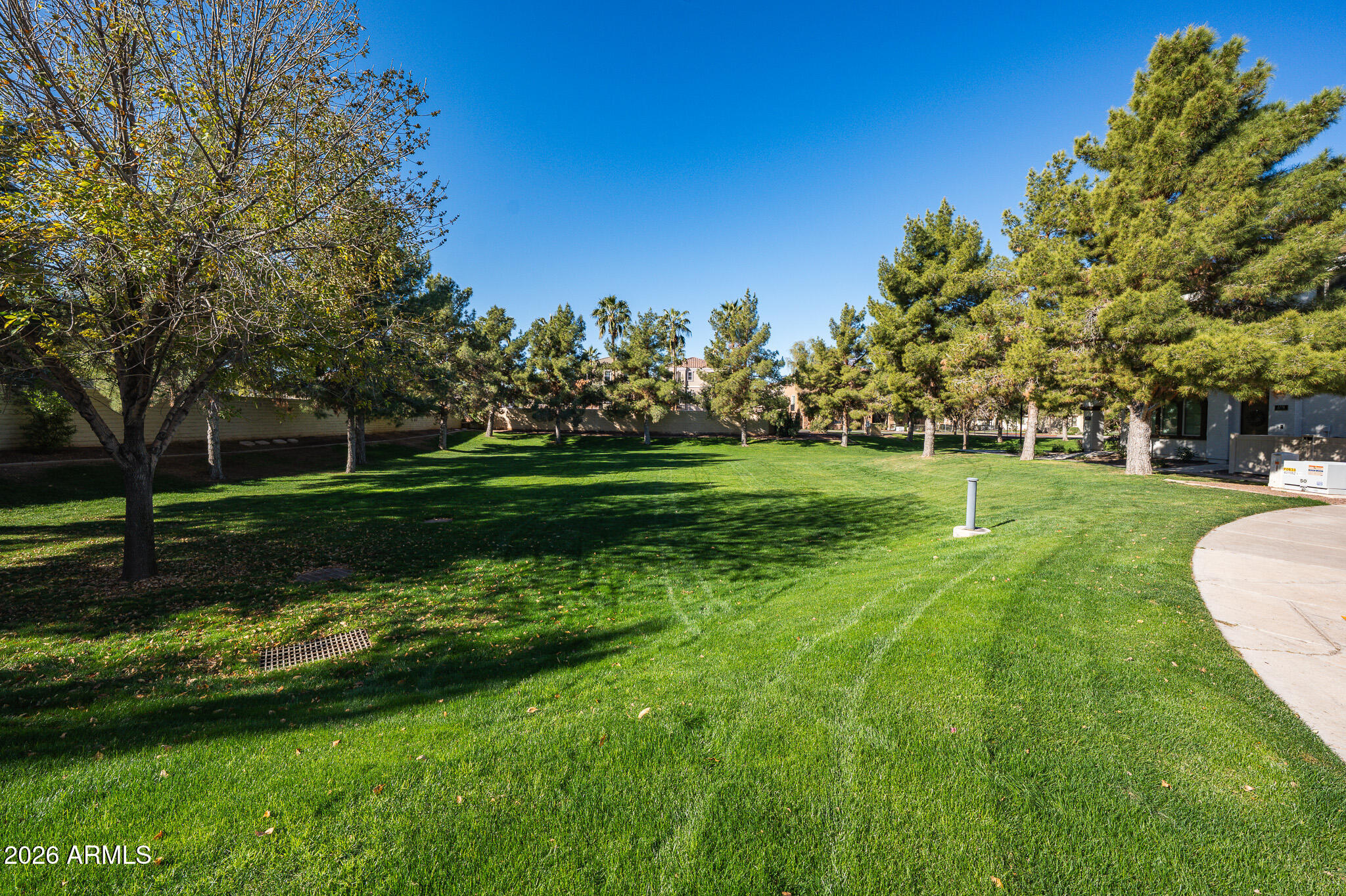 2750 South Voyager Drive, Unit 101 Gilbert, AZ 85295 - Photo 35 of 36 Grass Area
