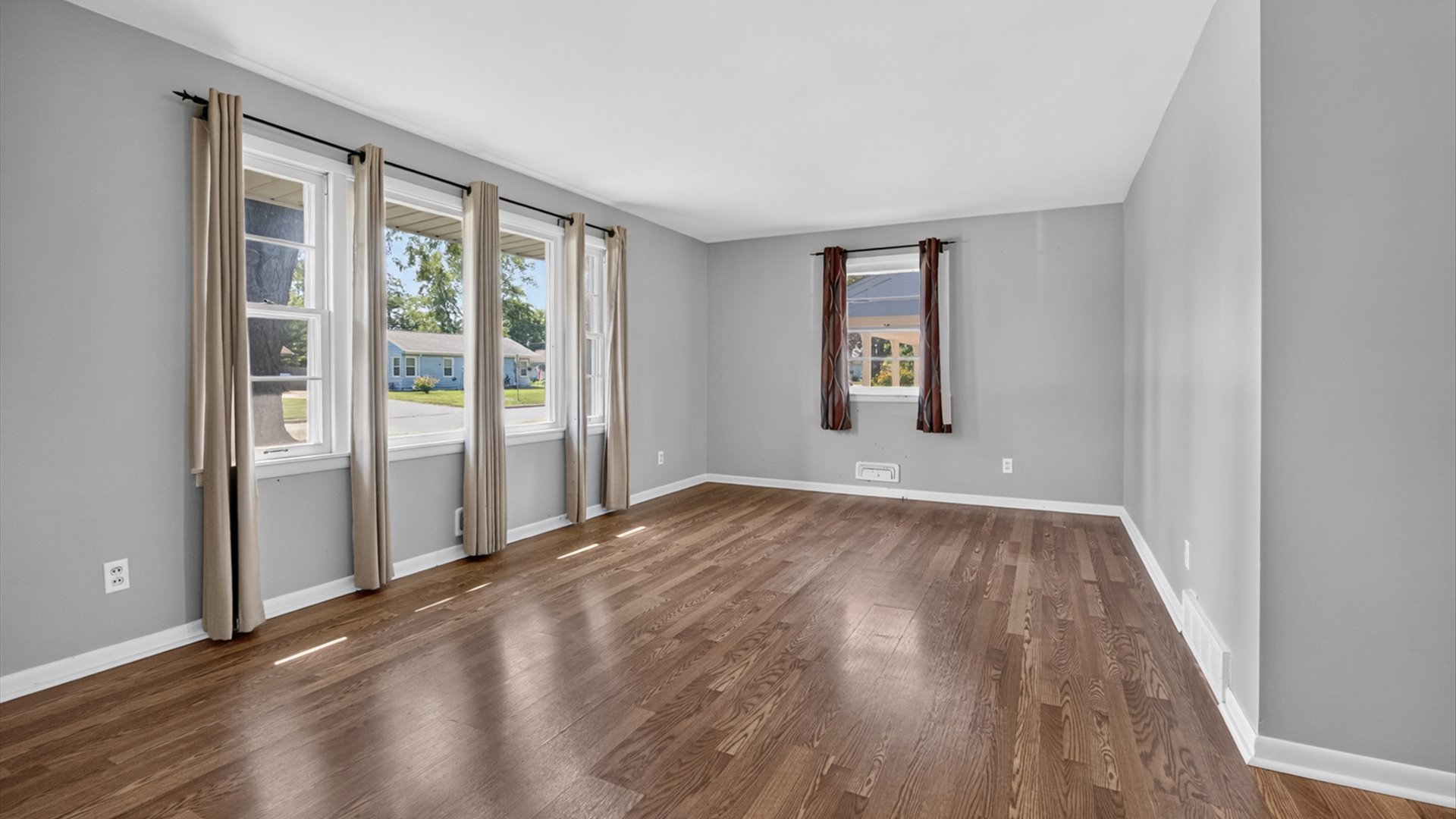 919 Vale Street Bloomington, IL 61701 - Photo 8 of 40