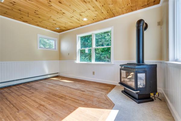 3 Lilian Rd Extension Framingham, MA 01701 - Photo 15 of 20 Gallery Image 15