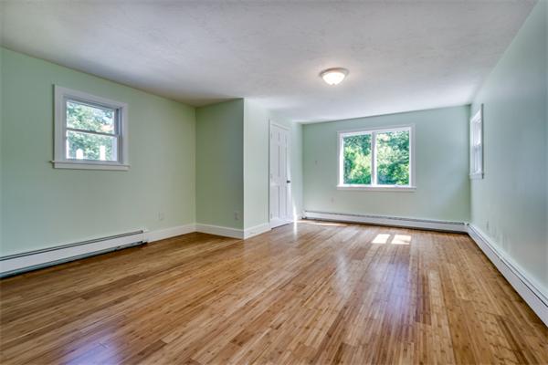 3 Lilian Rd Extension Framingham, MA 01701 - Photo 7 of 20 Gallery Image 7