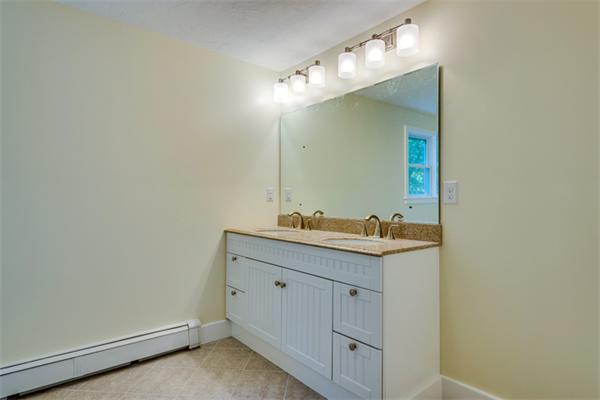 3 Lilian Rd Extension Framingham, MA 01701 - Photo 10 of 20 Gallery Image 10