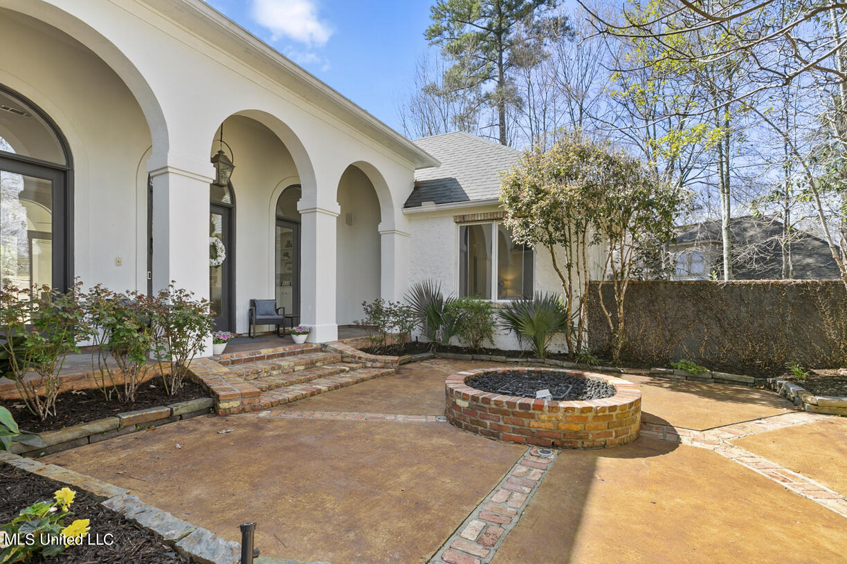 349 Kingsbridge Road Madison, MS 39110 - Photo 2 of 68 349 Kingsbridge final-2