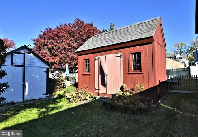 $4,500 | 143 North State Street, Newtown, PA 18940