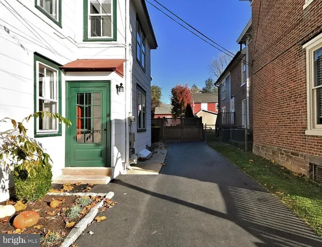 $4,500 | 143 North State Street, Newtown, PA 18940