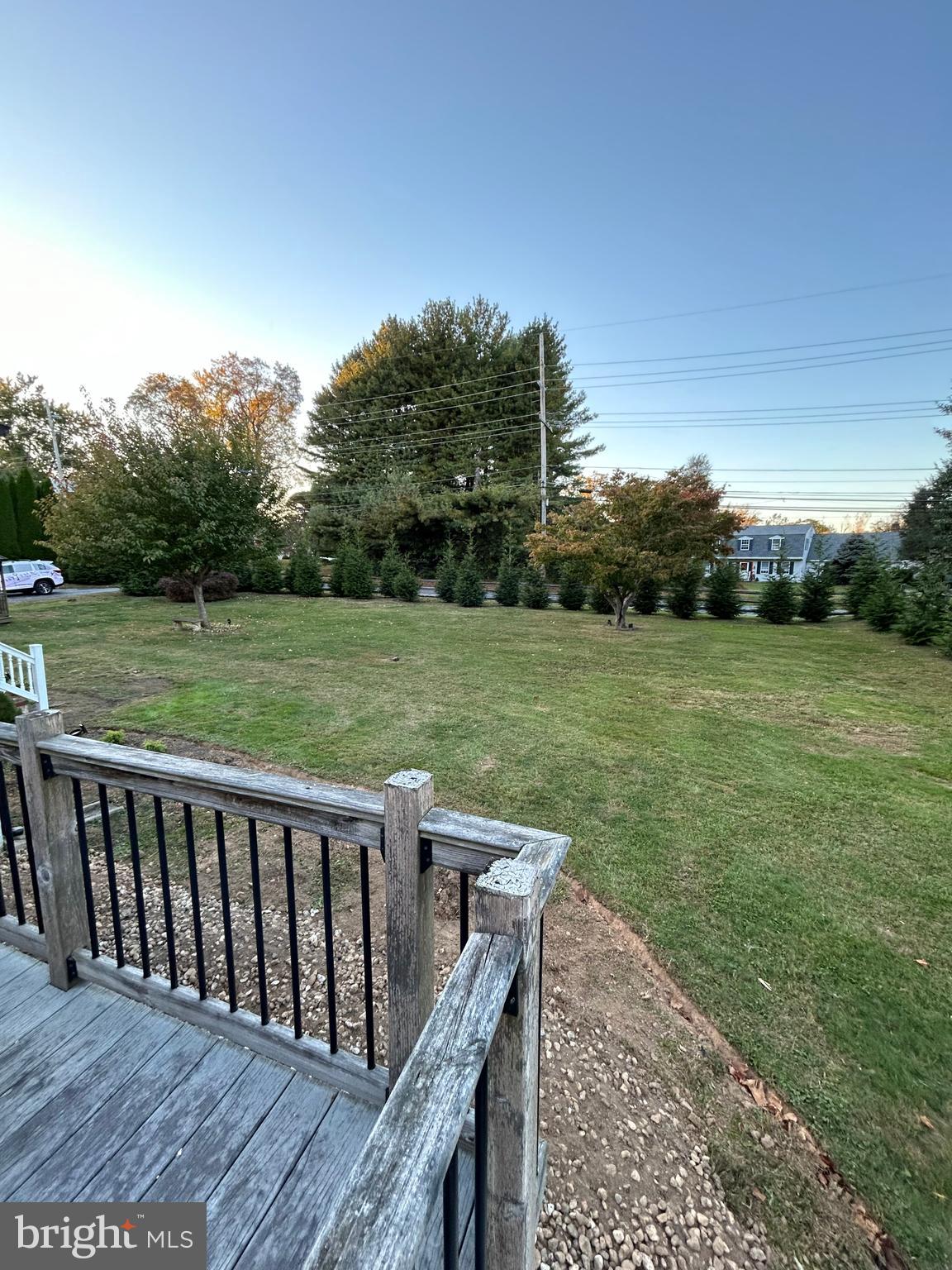1928 Hillendale Road Chadds Ford, PA 19317 - Photo 4 of 26 Front yard view