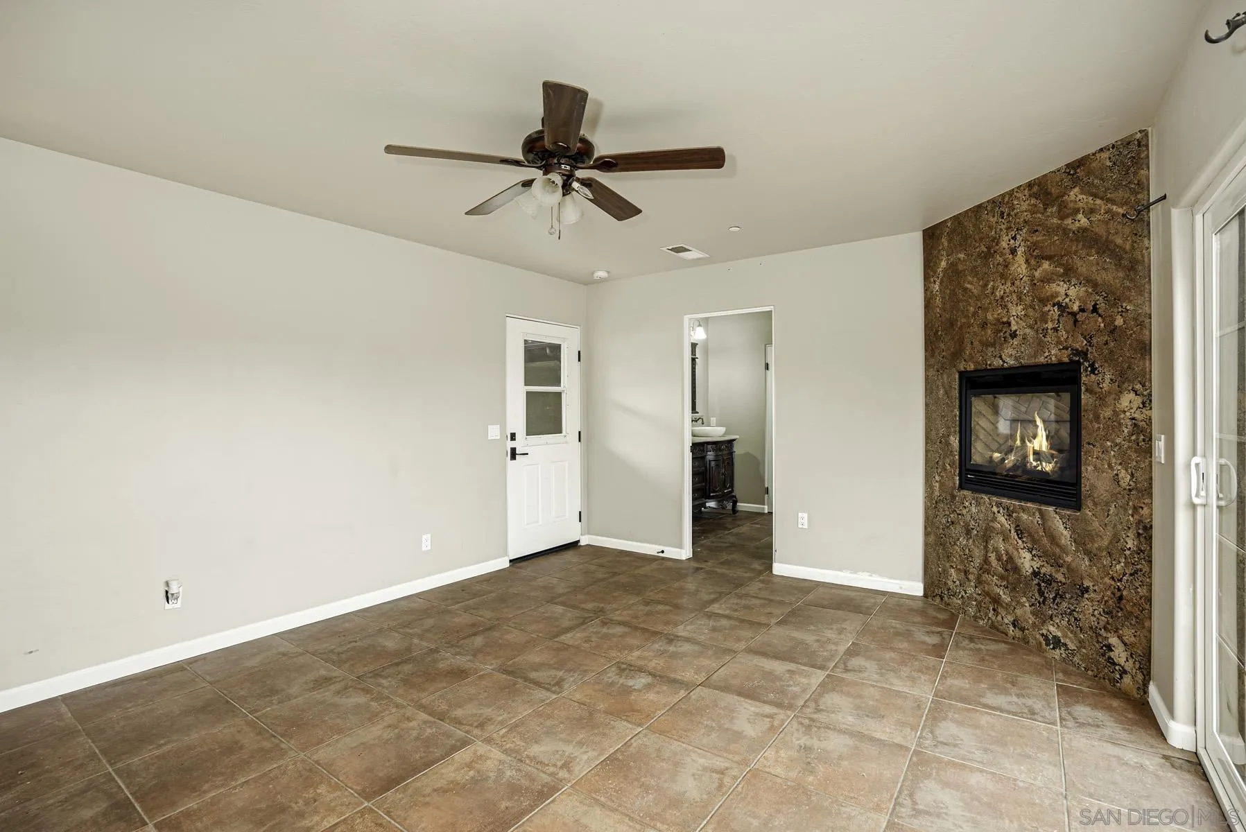 20850 Deerhorn Valley Road Jamul, CA 91935 - Photo 16 of 31 Gallery Image 16
