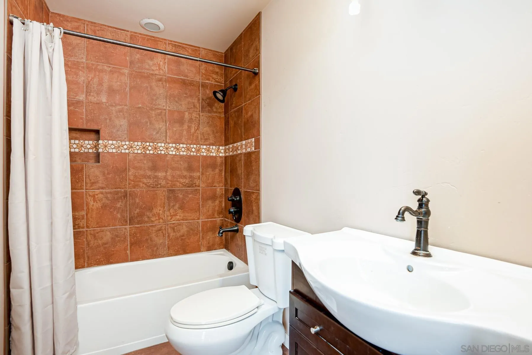 20850 Deerhorn Valley Road Jamul, CA 91935 - Photo 25 of 31 Gallery Image 25